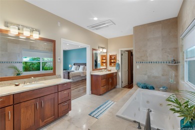 Experience unparalleled stunning views of Kaneohe Bay & the - photo 11