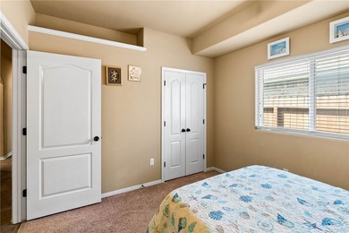 Looking to make your move to the highly desirable Bay Ridge - photo 13