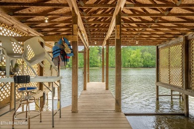 Tennessee Lake Life? HERE IT IS! Escape to the serenity of - photo 36