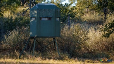The Wright Ranch offers +-316 high-fenced acres of rare Hill - photo 36