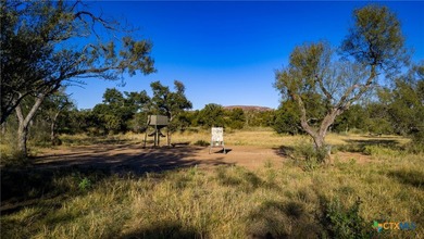 The Wright Ranch offers +-316 high-fenced acres of rare Hill - photo 38