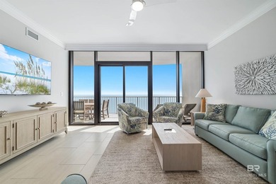 This extensively upgraded beachfront condo offers some brilliant - photo 3