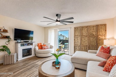 Beautifully designed 3 bedroom 2 bath home offering the perfect - photo 6