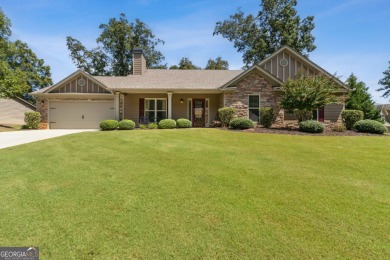 Lake Home For Sale in Hoschton, Georgia