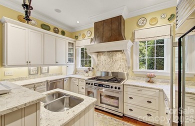Offered for sale by its original owners, this traditional custom - photo 20