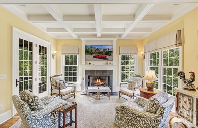 Offered for sale by its original owners, this traditional custom - photo 23