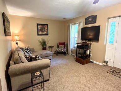 3 BR - 2 BA in a PRIME location at ROUGH RIVER LAKE!! - photo 6