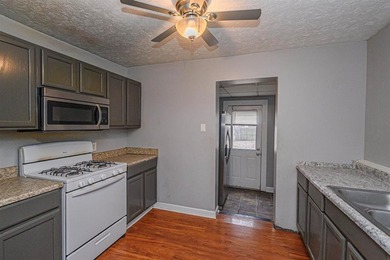 For the first time ever, 1728 Ohio Street is available to the - photo 9