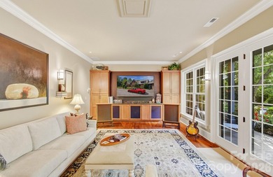 Offered for sale by its original owners, this traditional custom - photo 32