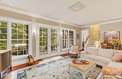 Offered for sale by its original owners, this traditional custom - photo 33