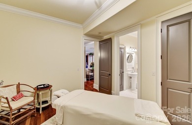 Offered for sale by its original owners, this traditional custom - photo 36