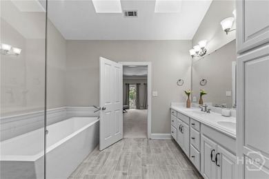 Breathtaking Lakefront Luxury at Pinnacle Pointe - Suite 309 - - photo 45