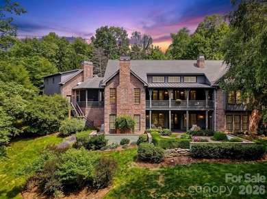 Offered for sale by its original owners, this traditional custom - photo 46