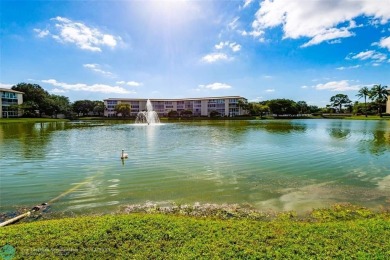 Lake Condo For Sale in Coconut Creek, Florida