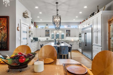 An Exceptional West Winds Estate with Private Poolside Retreat & - photo 13