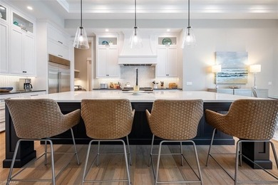 Experience the best of Naples waterfront living in this - photo 19