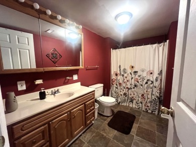 3 BR - 2 BA in a PRIME location at ROUGH RIVER LAKE!! - photo 10