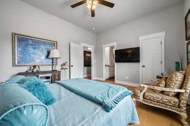 An Exceptional West Winds Estate with Private Poolside Retreat & - photo 32