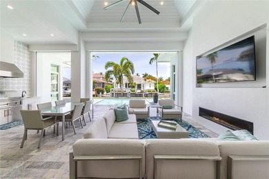 Experience the best of Naples waterfront living in this - photo 36