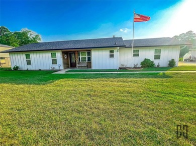 Lake Claiborne Home For Sale in Homer Louisiana