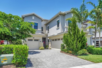Lake Home For Sale in Boca Raton, Florida