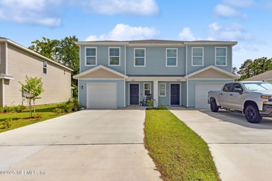 (private lake, pond, creek) Condo For Sale in Callahan Florida