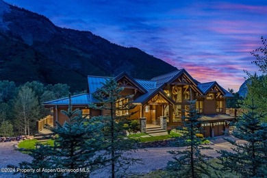 RIVERFRONT elegance and elevated craftsmanship are paired with - photo 2