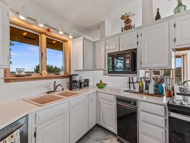 Enjoy breathtaking views of Dickerson Bay overlooking the Gulf - photo 30