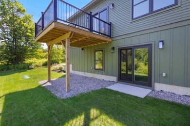 Welcome to 43 Rose Douglas Lane, a thoughtfully designed - photo 42