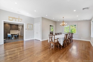 Welcome to this exceptional custom Colonial, built in 2019 and - photo 10