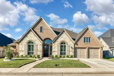 (private lake, pond, creek) Home For Sale in Midlothian Texas