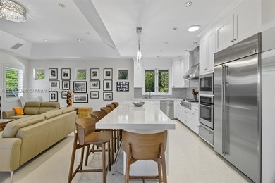Custom built in 2012 and perfectly located on a quiet - photo 10