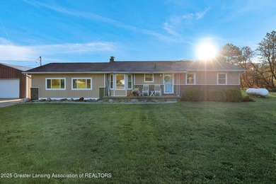 (private lake, pond, creek) Home For Sale in Byron Michigan