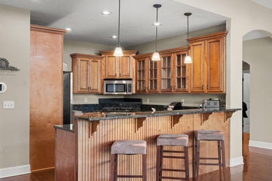 6-Bedroom Home with Private Suite in Gated Golf Community - photo 17