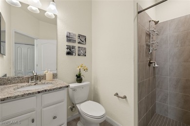 Welcome to 11892 Hickory Estate Circle, a stunning 3-bedroom - photo 24