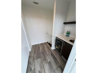 Virtually Staged. Welcome to this beautifully designed townhouse - photo 25