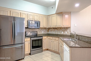 ''WAKE UP TO SHIRMMING WATER VIEWS'' This stunning 2-bedroom 2 - photo 8