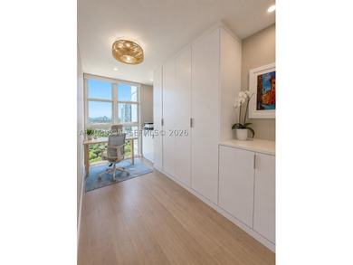 Fully renovated and reimagined turnkey 2,388 SF 3-Bedroom + Den - photo 13