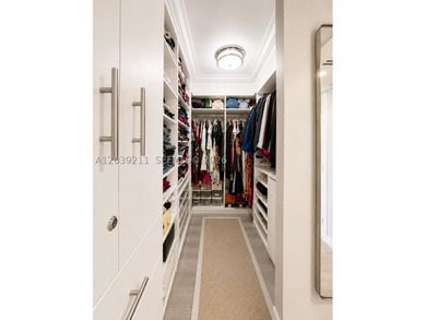 Fully renovated and reimagined turnkey 2,388 SF 3-Bedroom + Den - photo 14