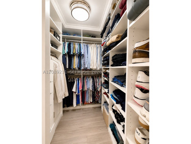 Fully renovated and reimagined turnkey 2,388 SF 3-Bedroom + Den - photo 15