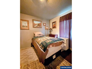 Great Opportunity for Owner-Occupant or Investor! Duplex - photo 16