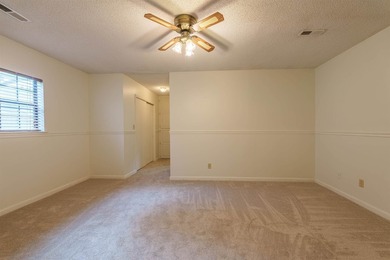 Charming 3 bedrooms, 2 bath home on 1 acre corner lot near - photo 19