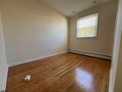 Chelsea Heights Opportunity & Two single family homes side by - photo 21