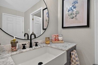 Experience fabulous resort-style living in this immaculate and - photo 22