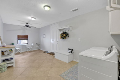 Fully Furnished Waterfront Home in Coldspring - photo 33