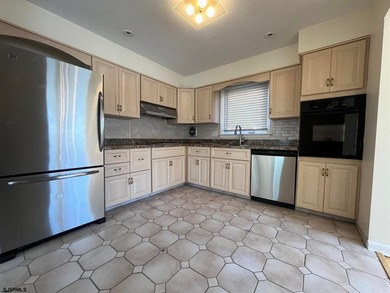 Chelsea Heights Opportunity & Two single family homes side by - photo 27
