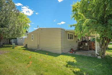 Welcome to Sandy Beach Mobile Villa, one of Liberty Lake's most - photo 30
