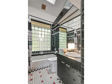 The rarest find in Temple Terrace, 312 S Riverhills Drive is the - photo 31