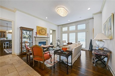 Meticulously maintained, maintenance-provided villa in the - photo 7