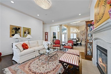 Meticulously maintained, maintenance-provided villa in the - photo 9